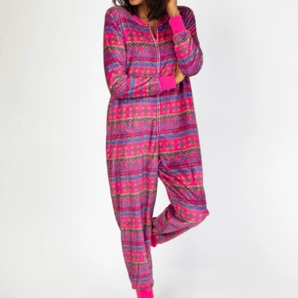 NATURAL LIFE Fleece Onesie. Women’s Size Medium